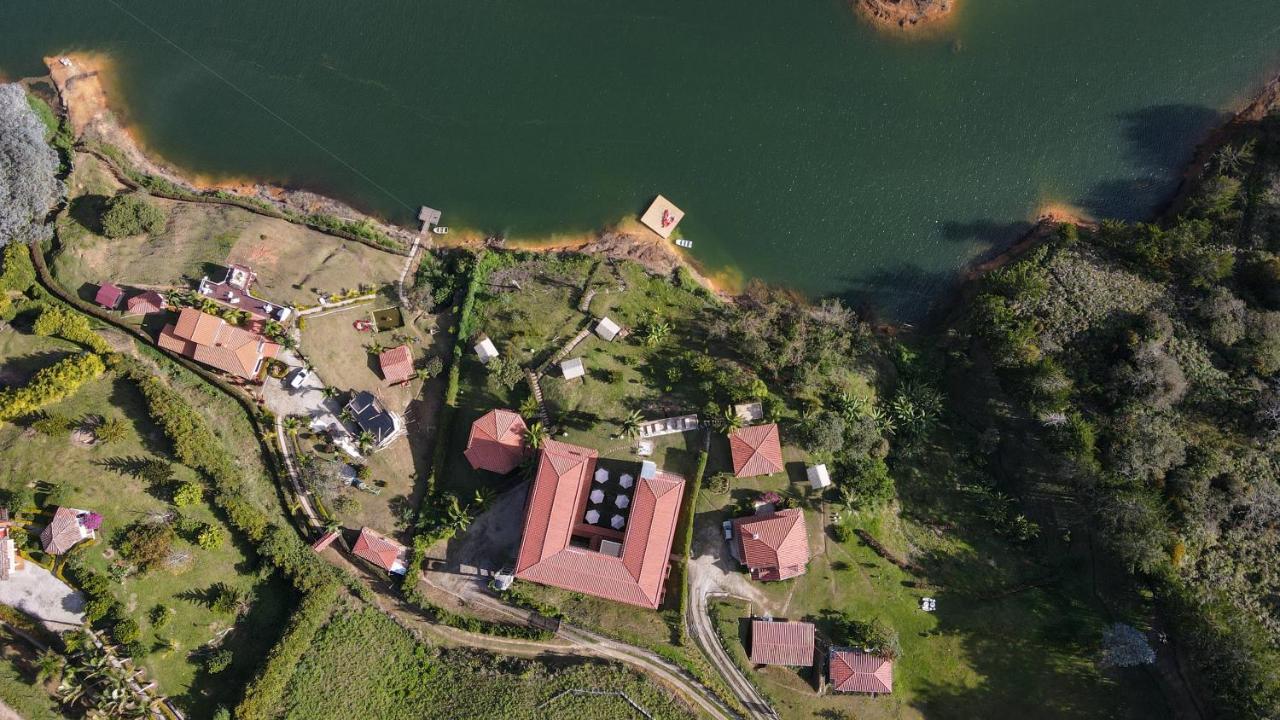 Soy Local Guatape Hotel ภายนอก รูปภาพ