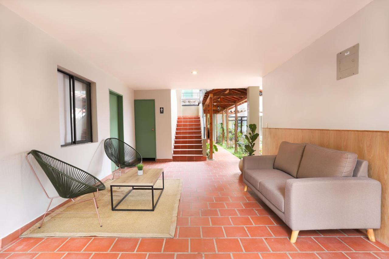 Soy Local Guatape Hotel ภายนอก รูปภาพ