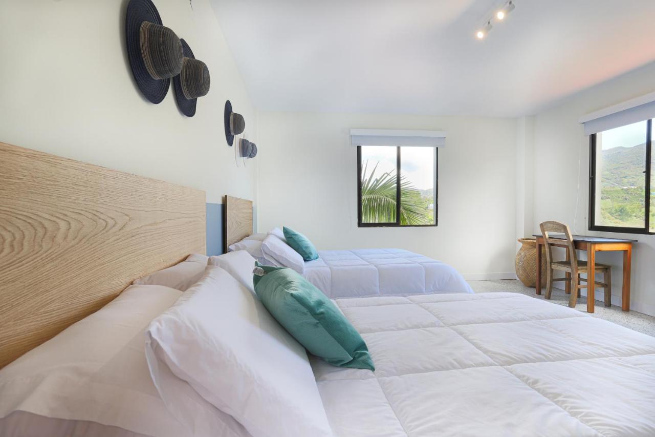 Soy Local Guatape Hotel ภายนอก รูปภาพ